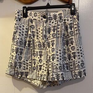 Alice Blue High Waist Black and White Patterned Shorts